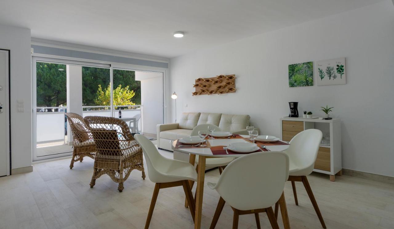 Apartamentos Moraira Bagian luar foto